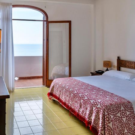 Hotel Carasco Città di Lipari Esterno foto