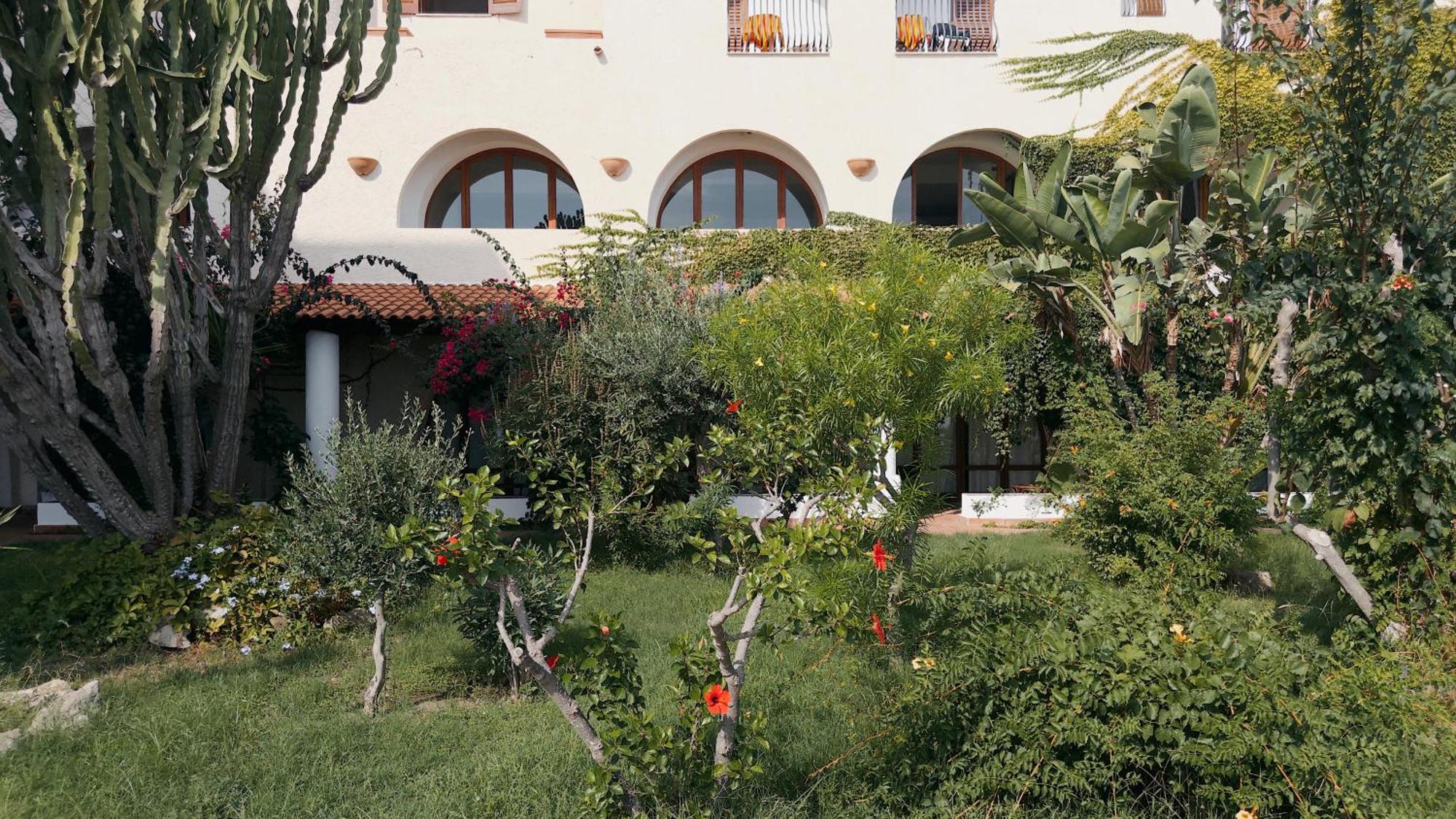 Hotel Carasco Città di Lipari Esterno foto