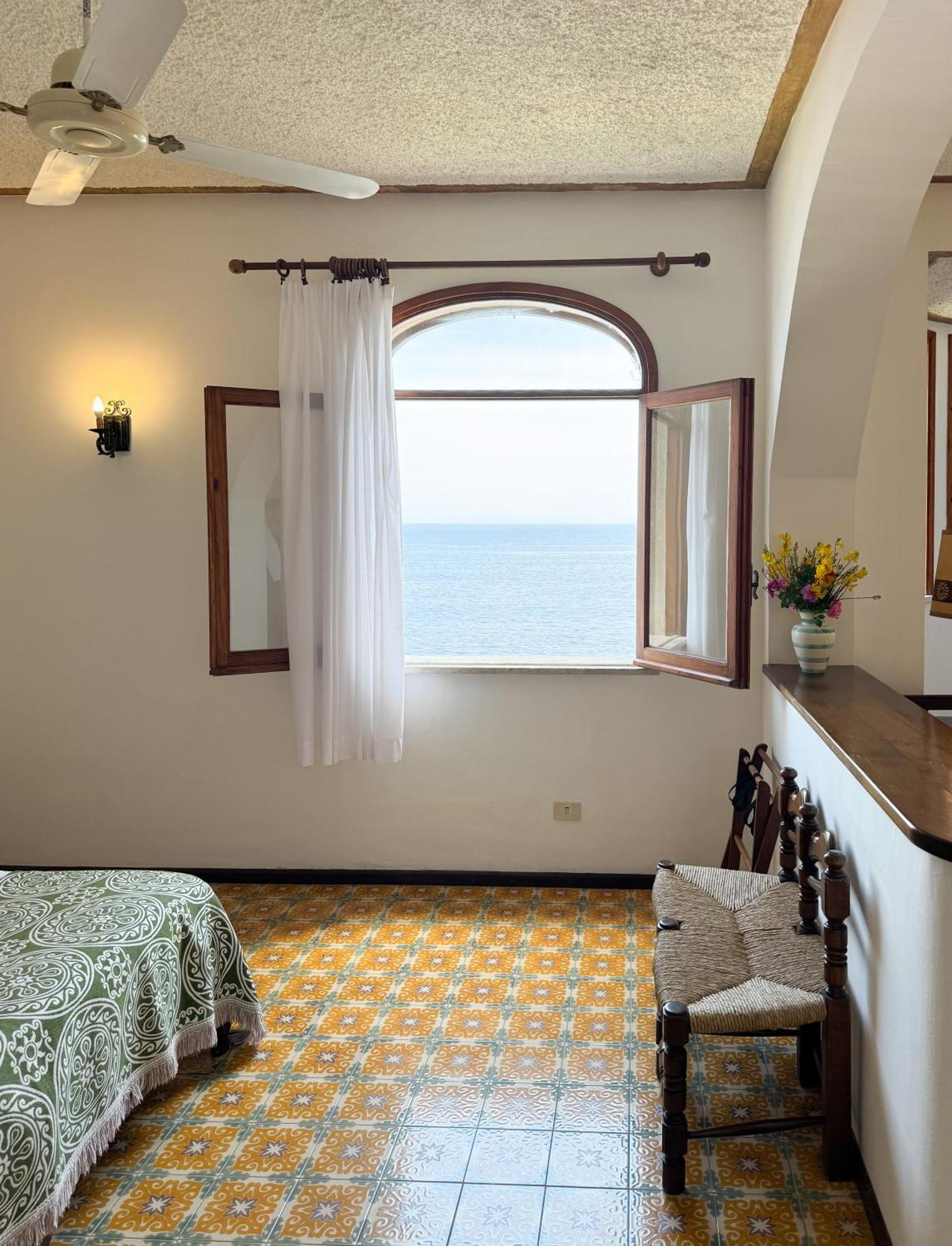 Hotel Carasco Città di Lipari Esterno foto