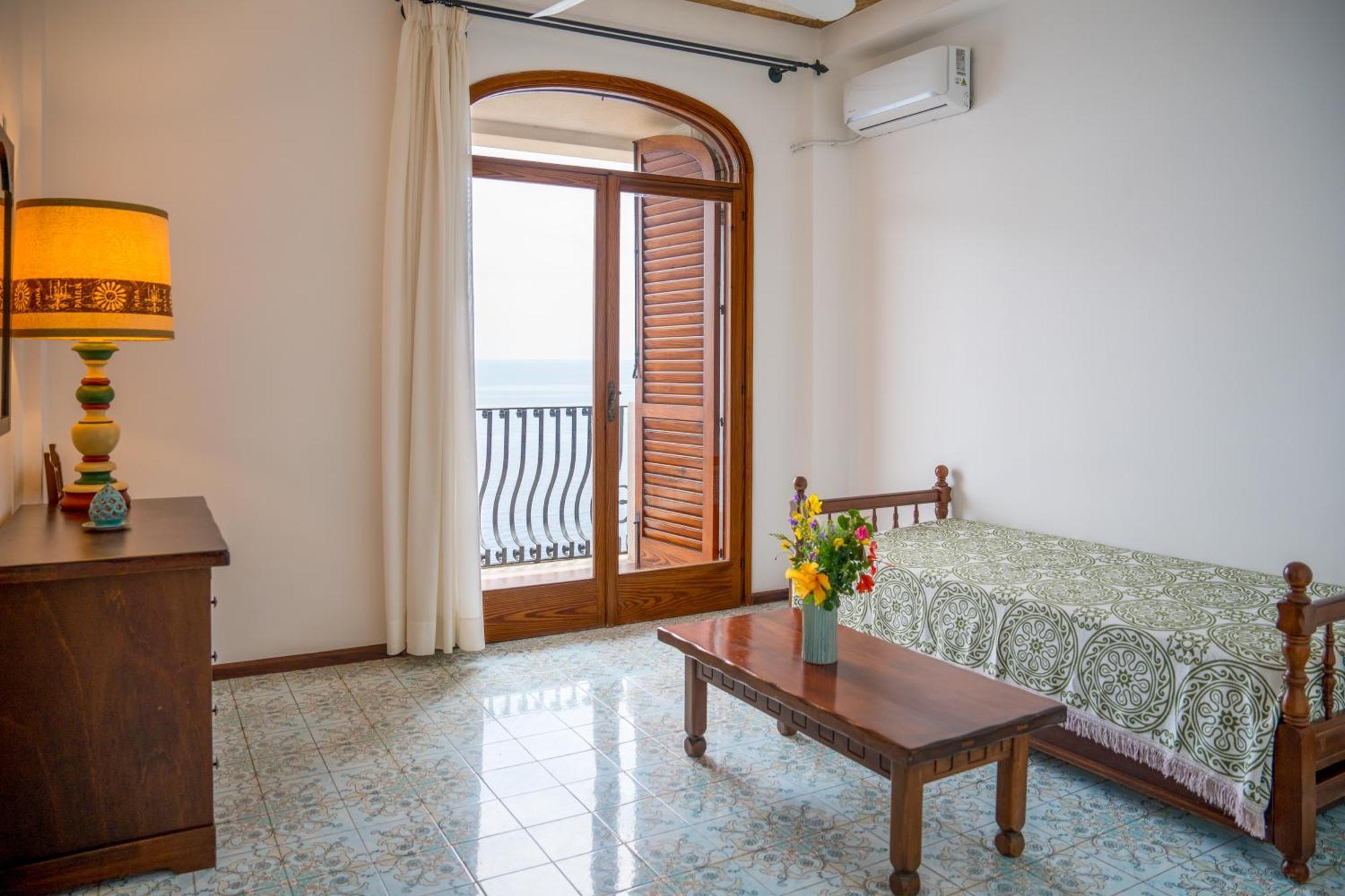 Hotel Carasco Città di Lipari Esterno foto