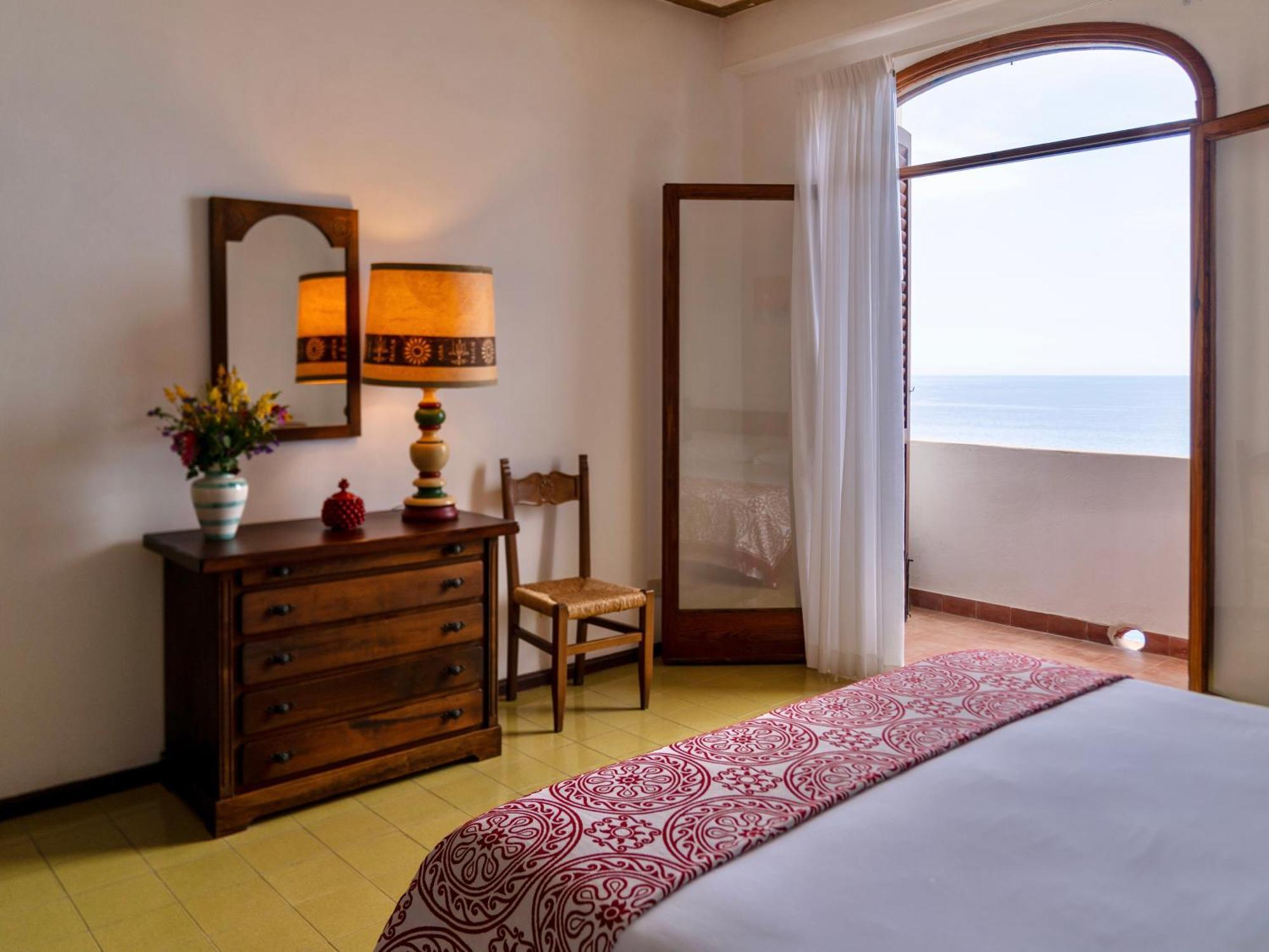 Hotel Carasco Città di Lipari Esterno foto