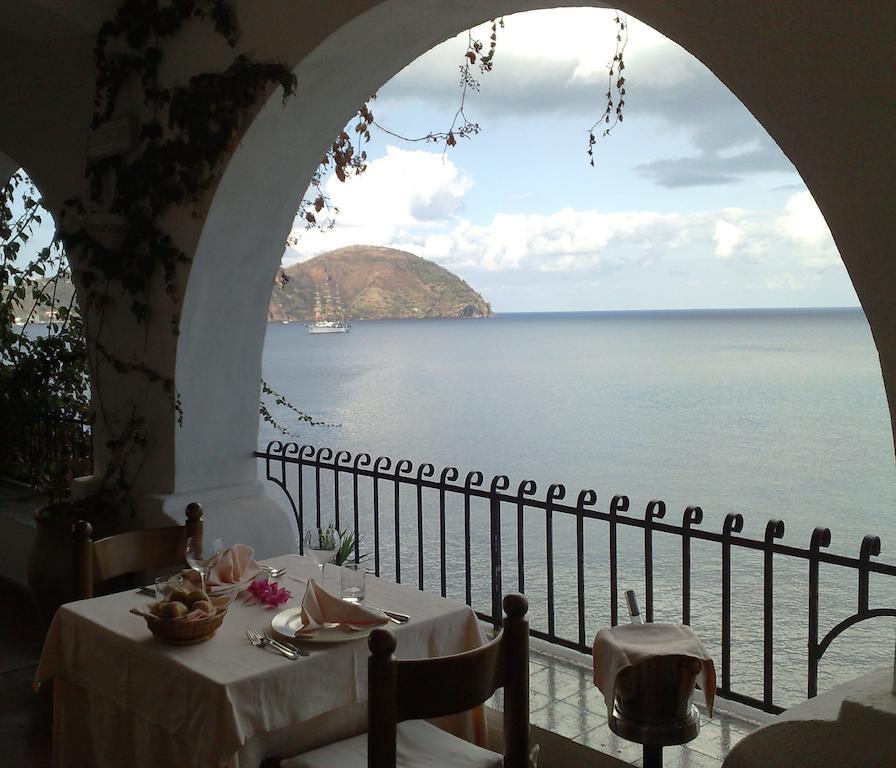 Hotel Carasco Città di Lipari Esterno foto